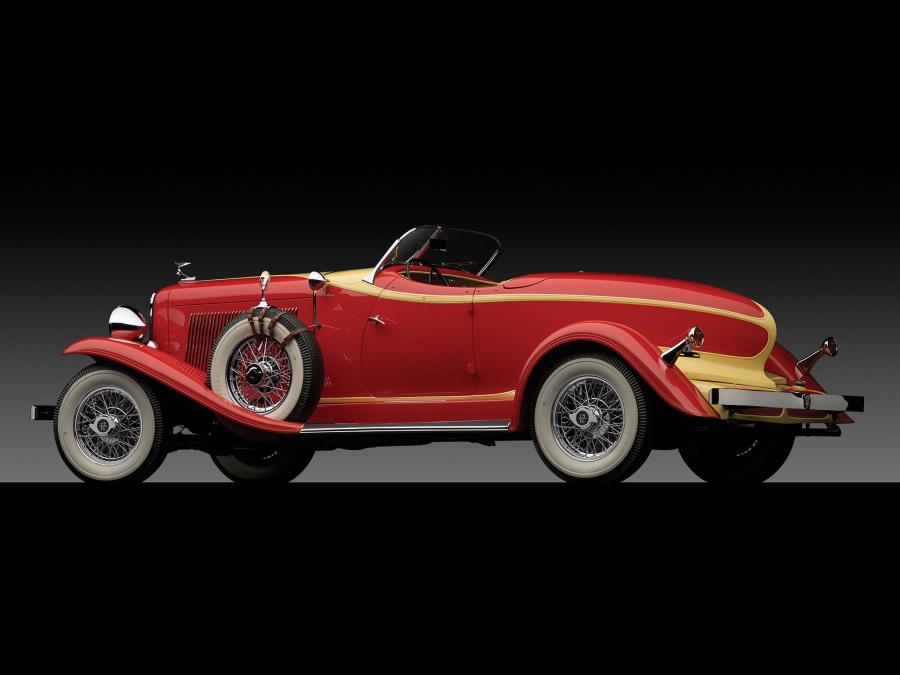  Auburn 12-161A Custom Boattail Speedster 1933 года  (фото 2 из 9)